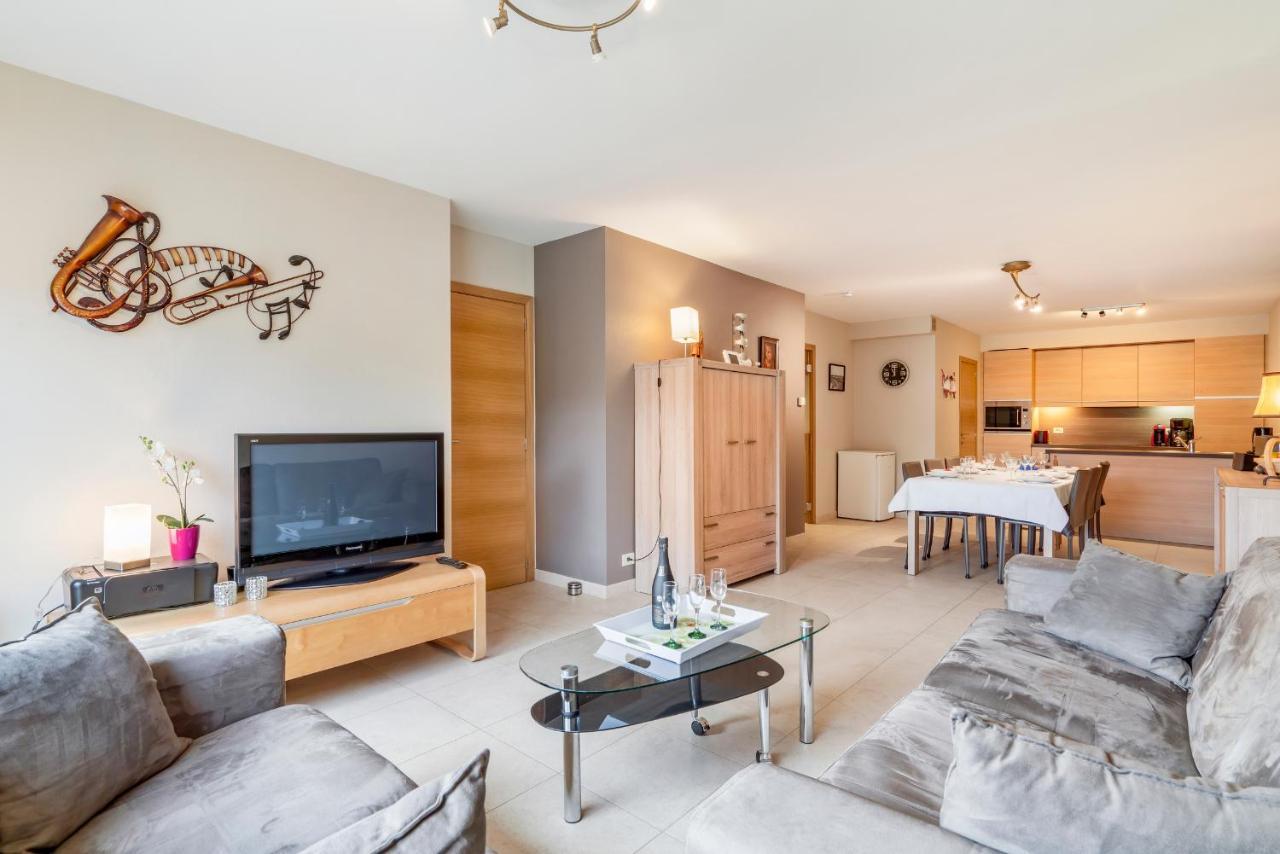 Luxury Apartment With Garden Close To The Beach Остенде Экстерьер фото