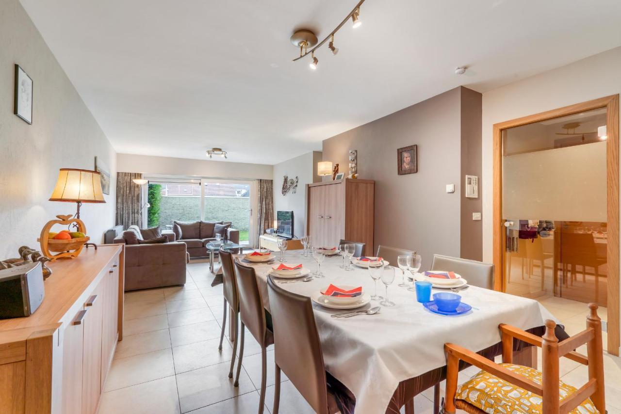 Luxury Apartment With Garden Close To The Beach Остенде Экстерьер фото